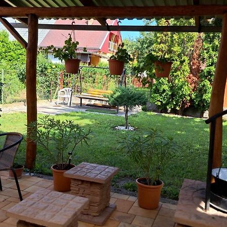 Zsory Furdo Lapartman Mezokovesd Appartement Szihalom Buitenkant foto
