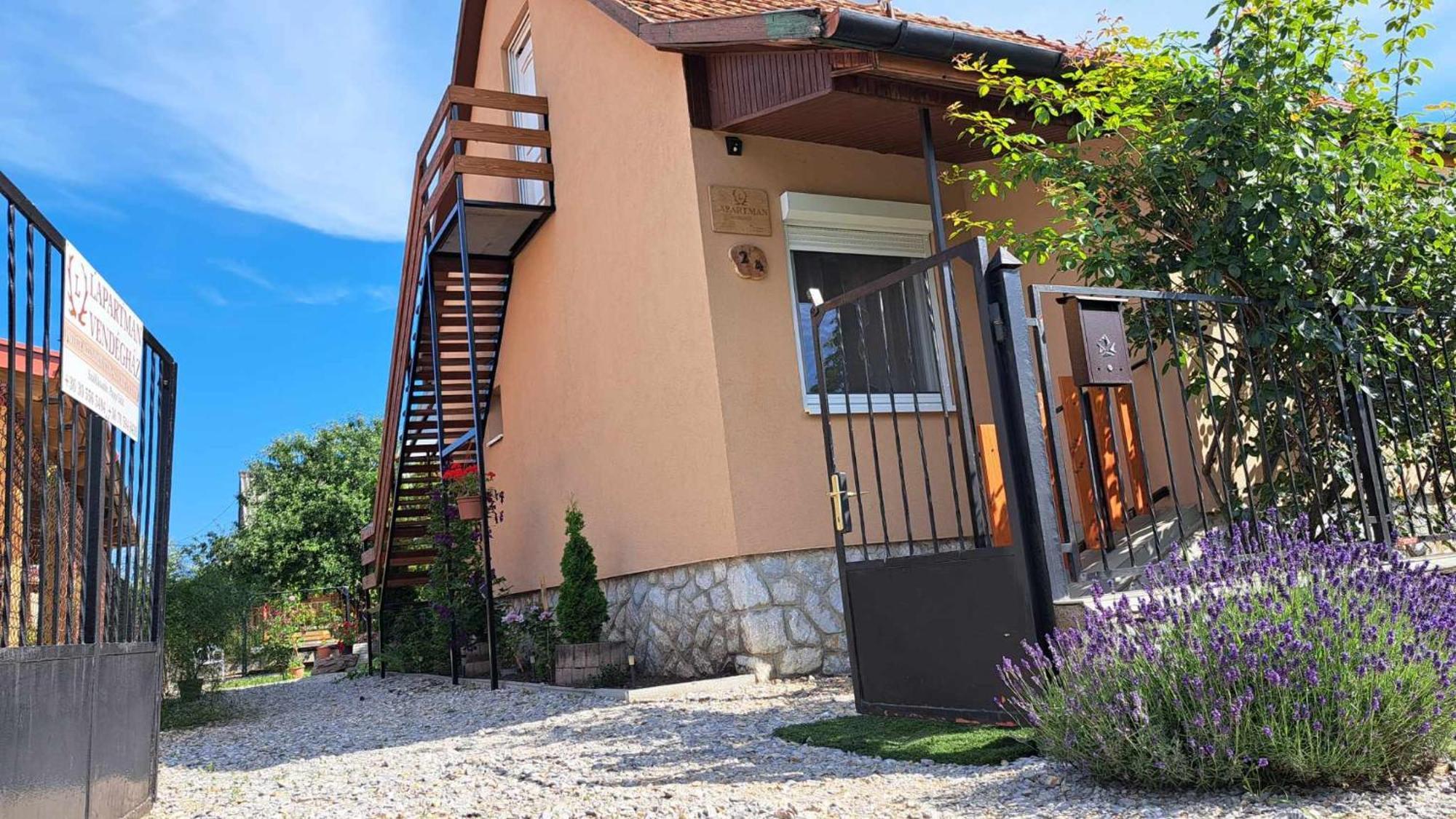 Zsory Furdo Lapartman Mezokovesd Appartement Szihalom Buitenkant foto