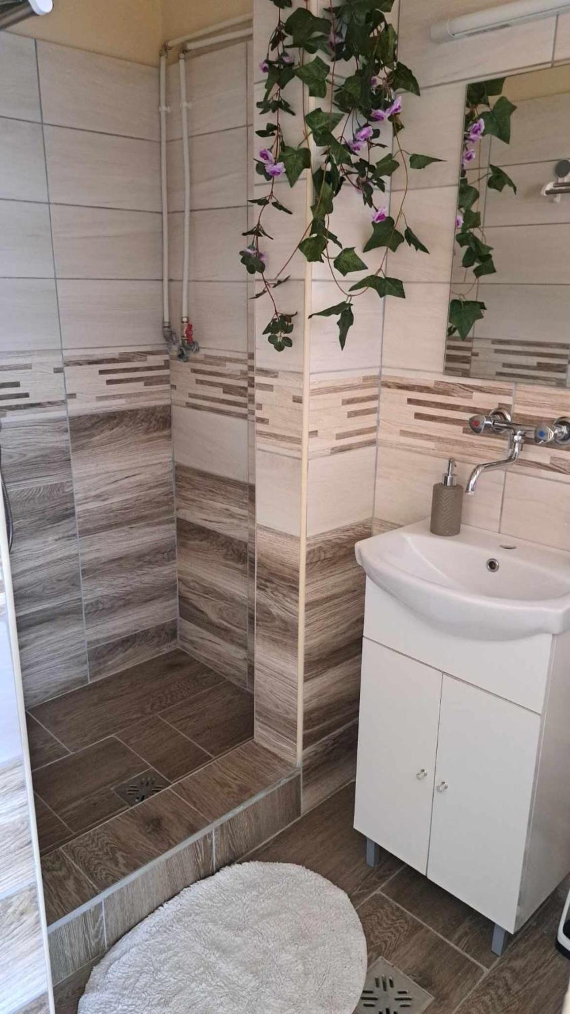 Zsory Furdo Lapartman Mezokovesd Appartement Szihalom Buitenkant foto